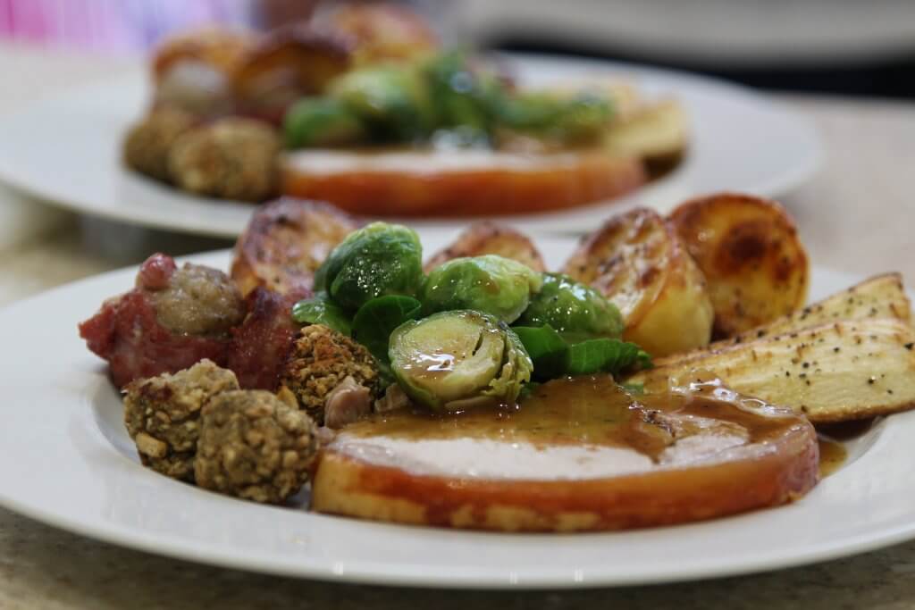 To take the pressure off a little, here are my Christmas Dinner Time Savers so you can spend more time with the ones you love and less time in the kitchen