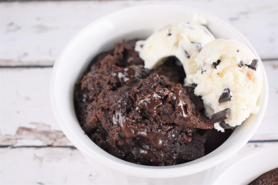 Slow Cooker Chocolate Cake Recipe